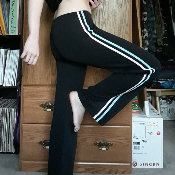 Y2K Sporty Track Pants! - Picture 1 of 7